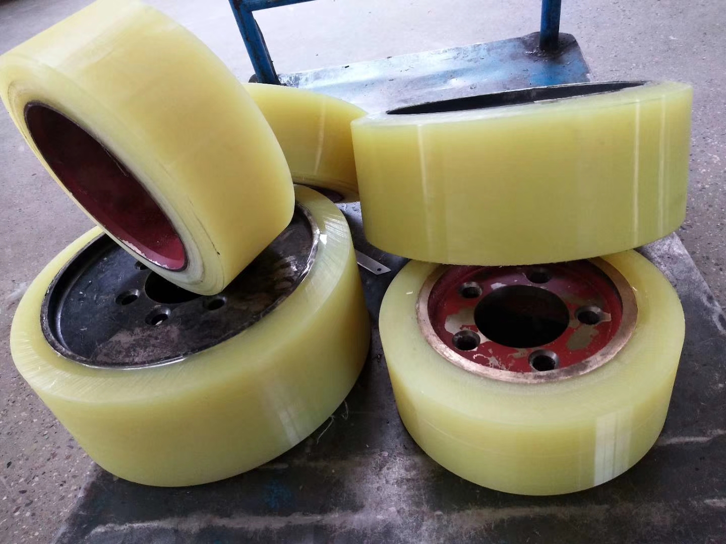 聚氨酯胶辊系列