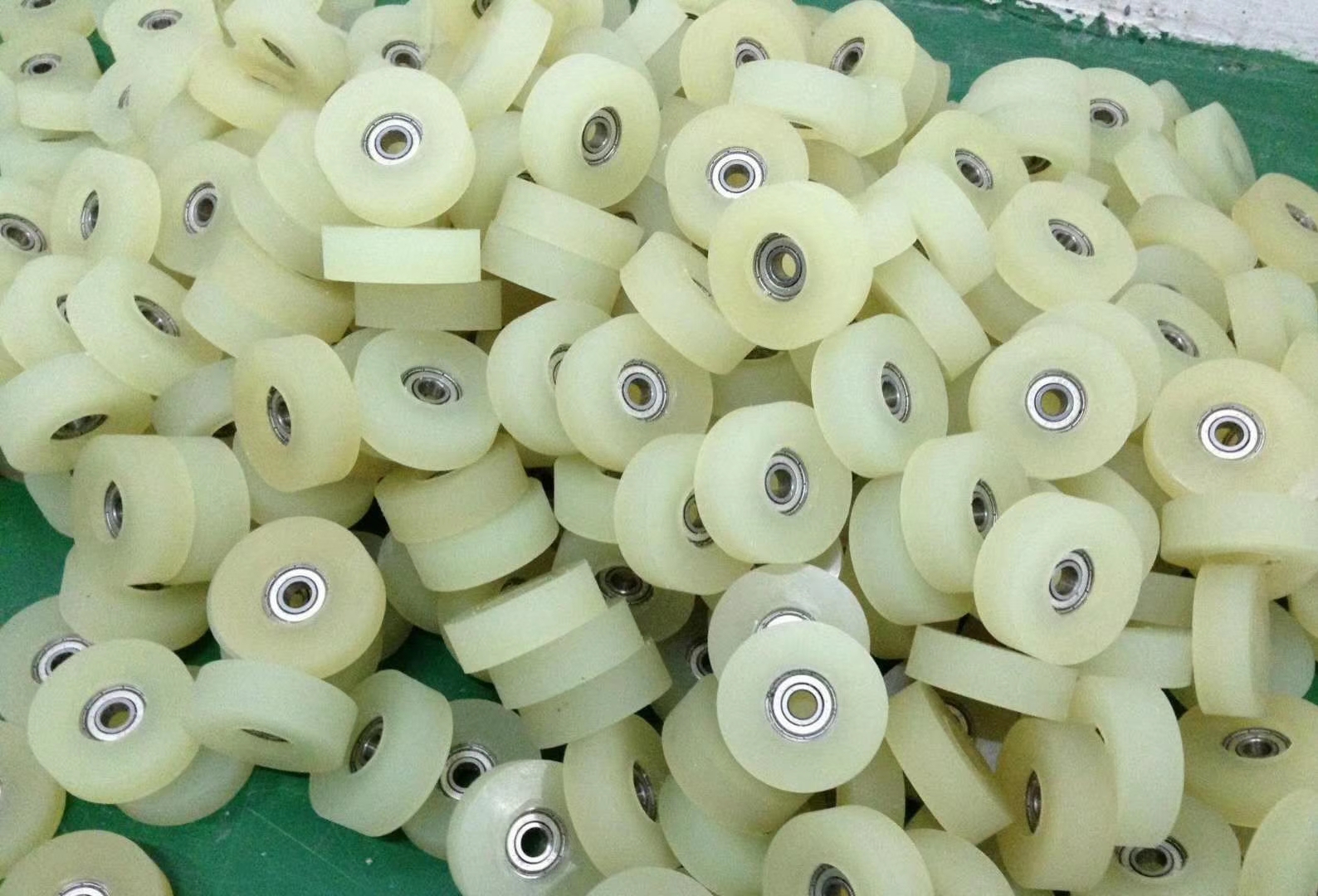 聚氨酯胶轮系列